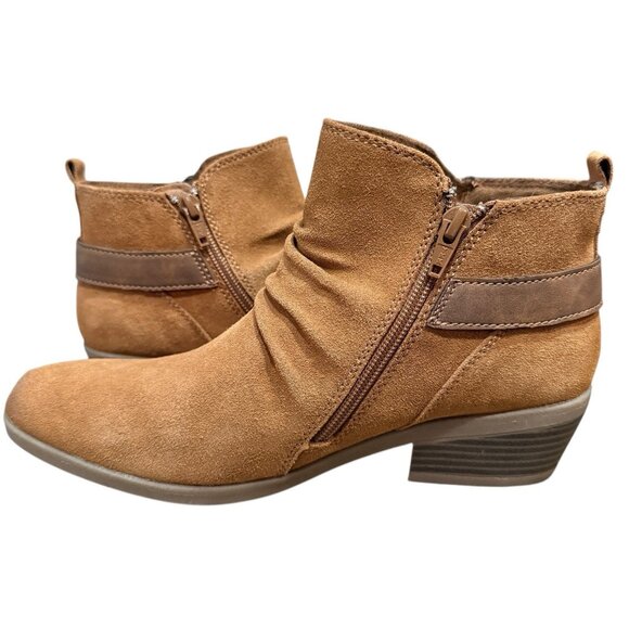 New Women’s Earth Origins Collette Callista Tan Suede Ankle Booties Size 8.5W - Picture 2 of 5
